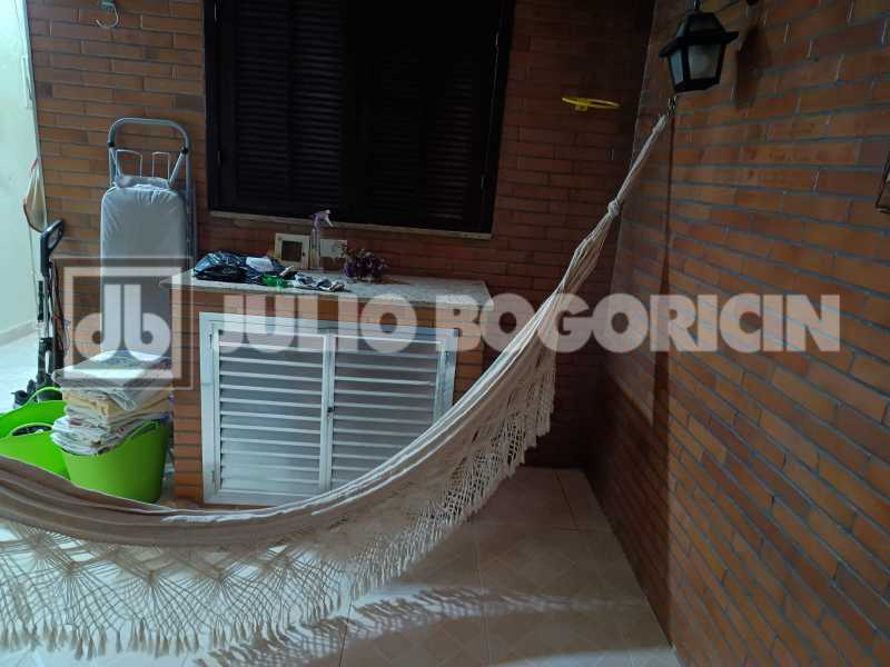 27saladoisquartosbanheirodepen - 26