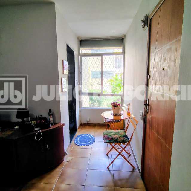 WhatsApp Image 2025-11-09 at 1 - 6