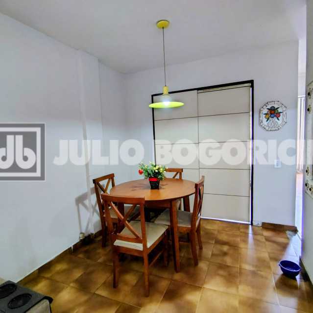 WhatsApp Image 2025-11-09 at 1 - 3