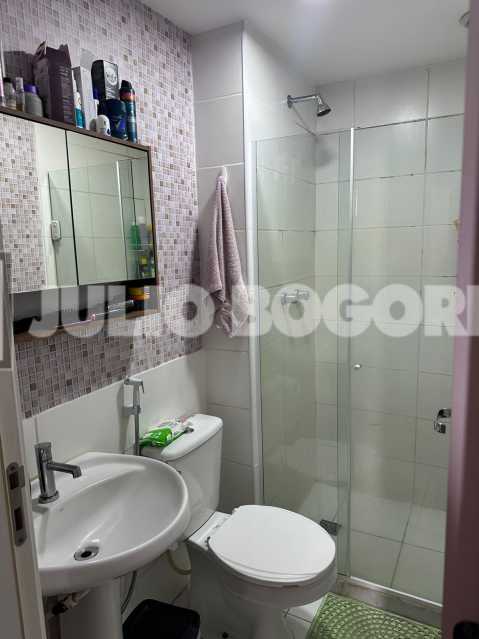 288d1651-a7a1-438c-a60e-8c29e7 - 4