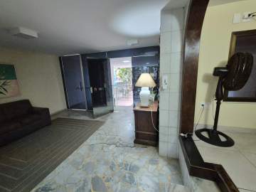 POSTO 4 FRENTE REFORMADO 3 QUARTOS COM DEPENDÊNCIA VAGA - JBC305119