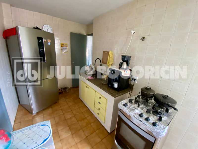 WhatsApp Image 2025-11-08 at 1 - 18