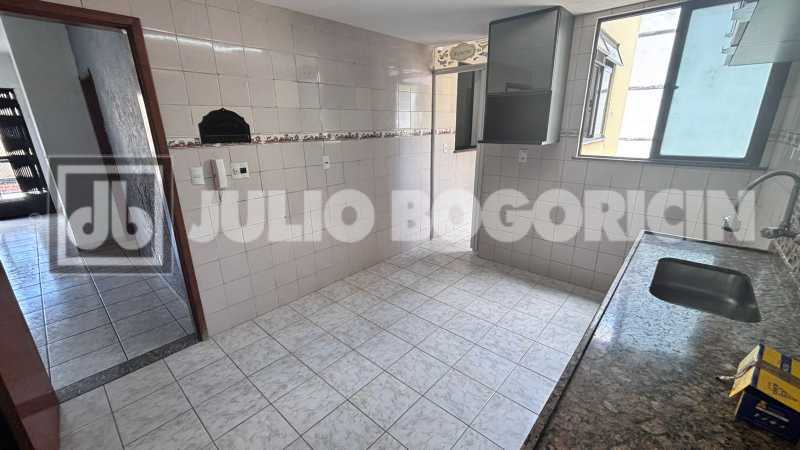 70ffbaf3-f410-401d-a8da-0d7978 - 18