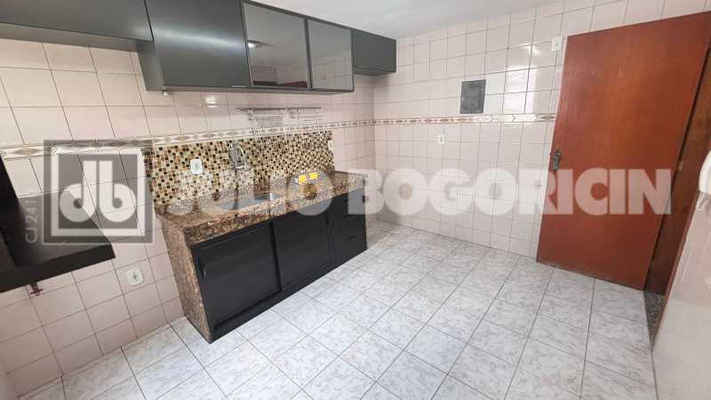 e1ab54fd-acc9-426a-83ad-cd6639 - 19