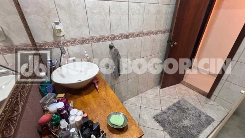 9418b840-17da-4aa7-bb27-7447aa - 10