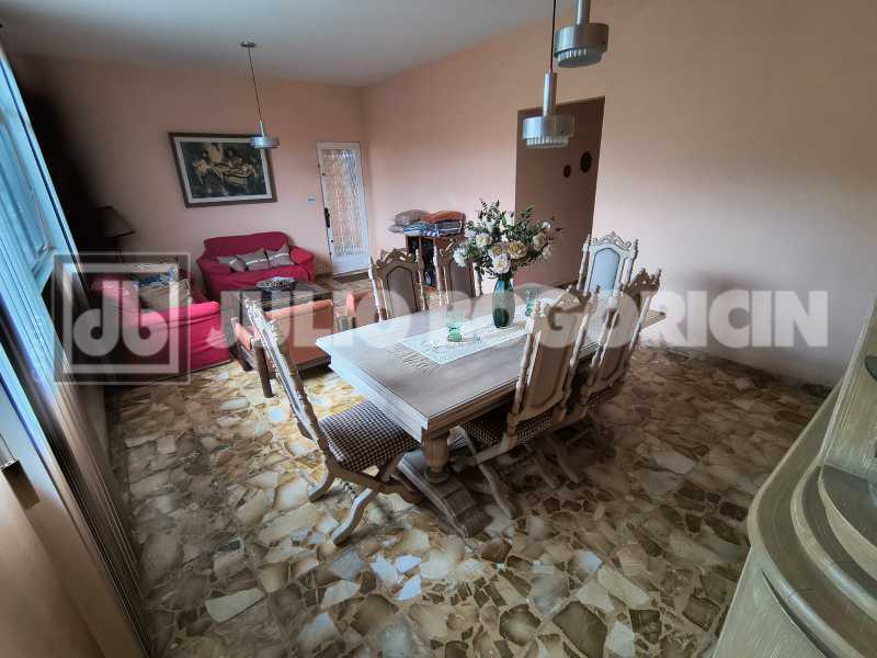 3tauacasajuliobogoricinjbi6171 - 3