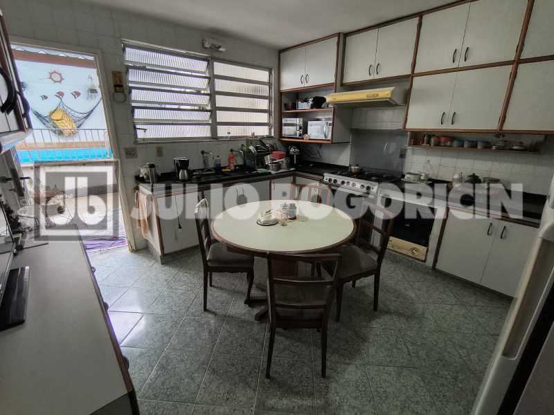 14tauacasajuliobogoricinjbi617 - 14