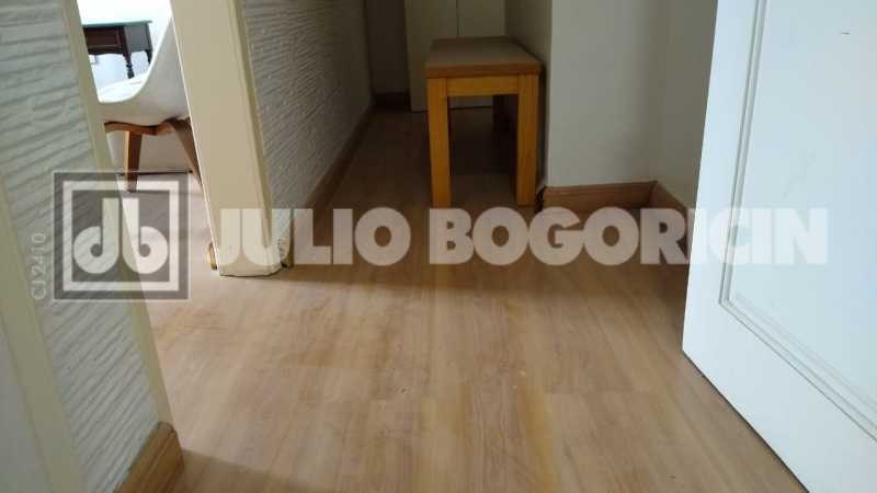 WhatsApp Image 2025-11-13 at 0 - 4