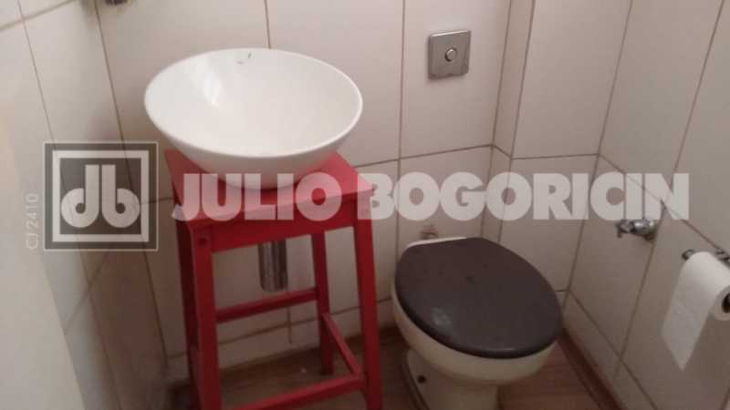 WhatsApp Image 2025-11-13 at 0 - 12