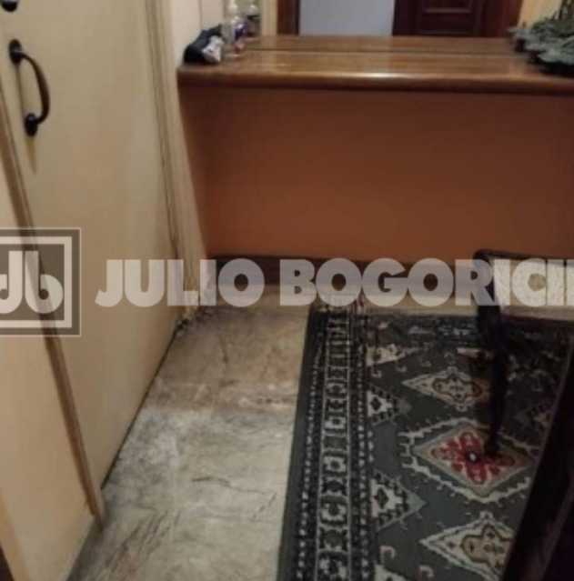 22ab2567-0bcc-472d-be95-d5ef9b - 23