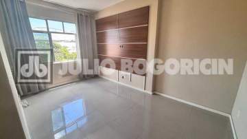 Ótima localização - Todo reformado - Junto ao mercado Guanabara - Apartamento a venda - 2 quartos (1 suite) - Vaga - Engenho de Dentro - JBM223426