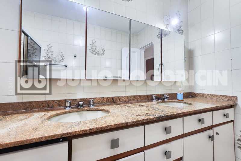 d5978c5a-629f-4c16-a91a-166804 - 33