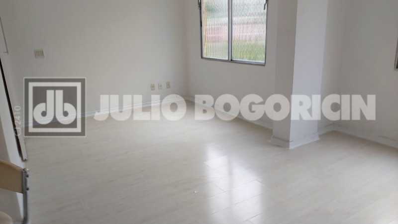 40892fad-5707-45b7-a266-3a2247 - 7