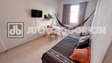 Oportunidade - Apartamento com 1 quarto com dependência - Condomínio barato - Méier - JBM102372