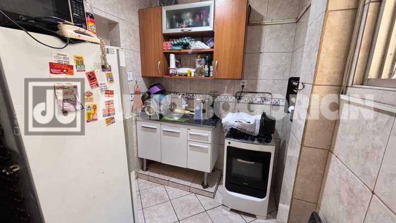 6abb0a2c-149f-4d88-b797-6dc1fe - 12