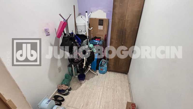 334f764b-e80a-436e-85b8-b581d6 - 16