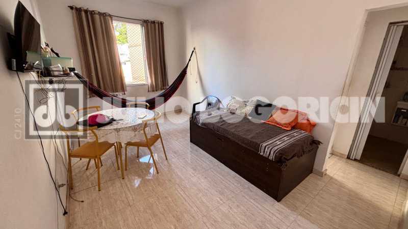 d84efe66-c7cb-4b26-b311-823d15 - 2