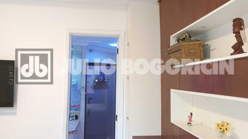 8a8f10f1-eb9e-43a2-85fd-19abf9 - 17