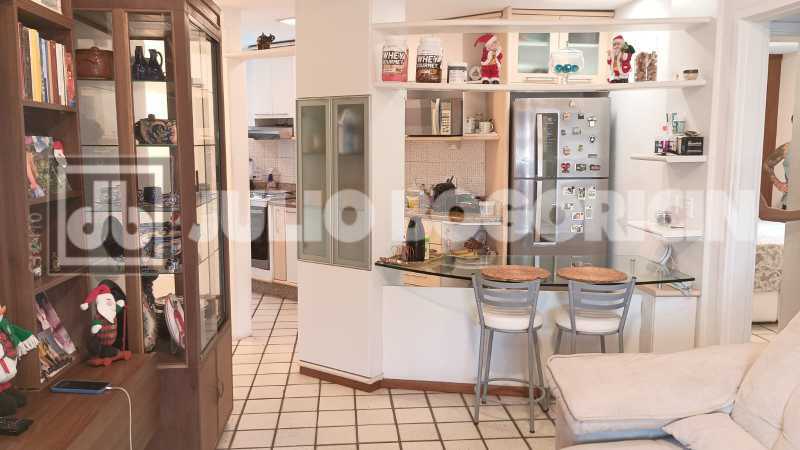 67e9649c-85da-43d0-a96f-56a022 - 5