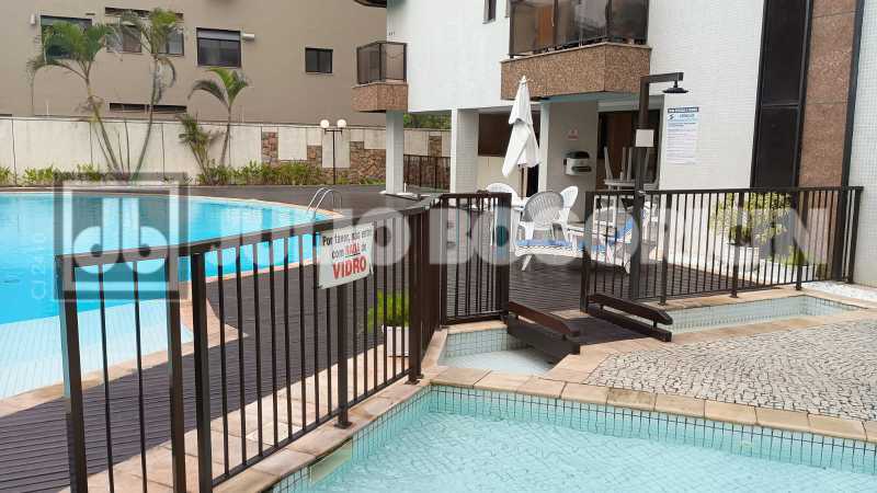 0c6b9b32-8c59-44f0-86e9-5cafb9 - 32