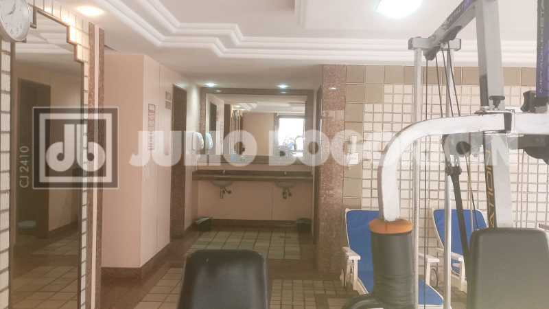 1dc36466-bc17-4e01-aeea-71df45 - 33