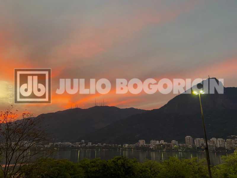 WhatsApp Image 2025-11-14 at 1 - 3