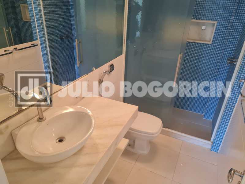 WhatsApp Image 2025-11-17 at 1 - 29