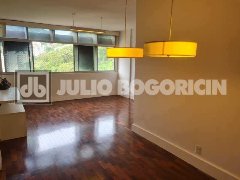 WhatsApp Image 2025-11-17 at 1 - 12