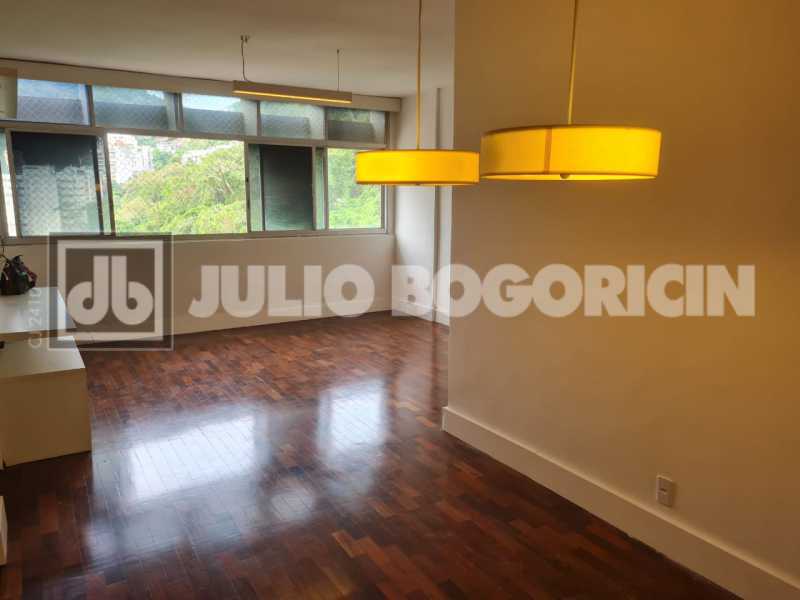 WhatsApp Image 2025-11-17 at 1 - 34