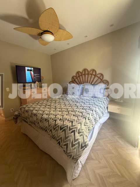 0e98ad61-b436-489d-a0fa-53c53b - 8