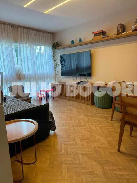 82da5a5f-3468-4a4f-8356-e9c12d - 2