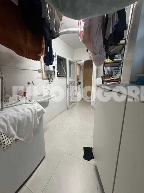 866c5150-94d8-4175-887d-6c8e12 - 29