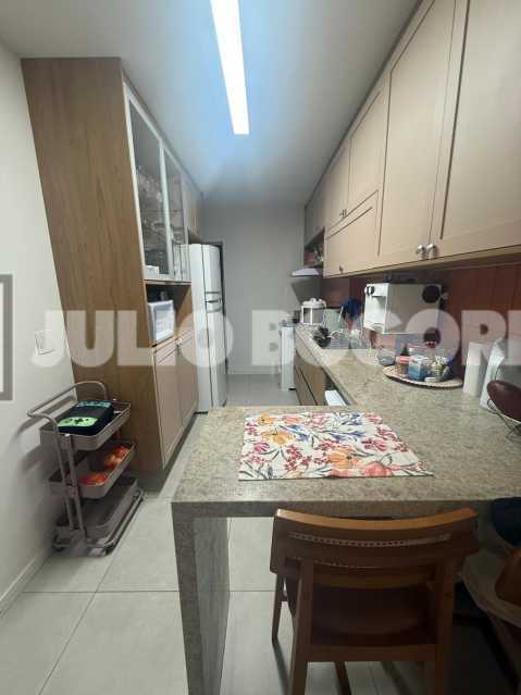 d5bf3c49-0b99-4a15-867e-343414 - 31