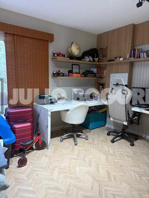 ea9e842d-532c-450c-ae36-91adde - 34