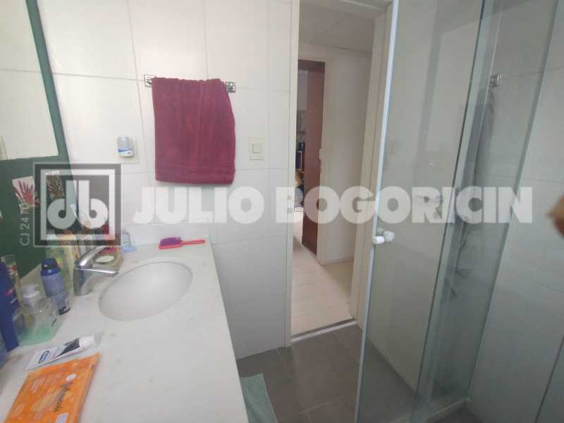 WhatsApp Image 2025-11-17 at 1 - 12