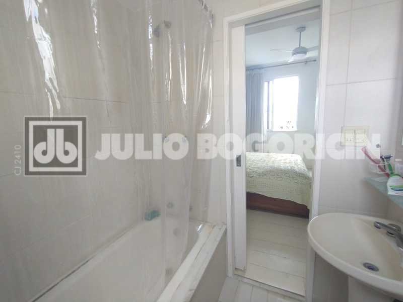 WhatsApp Image 2025-11-17 at 1 - 17