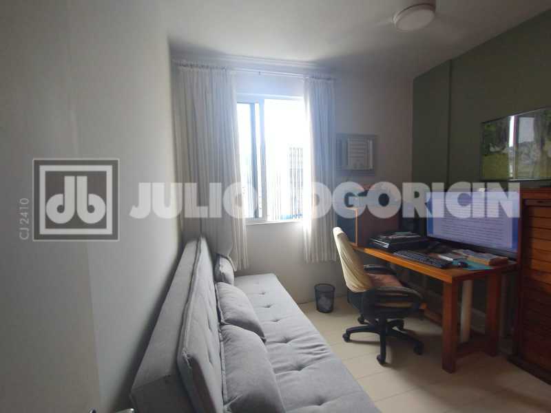 WhatsApp Image 2025-11-17 at 1 - 36