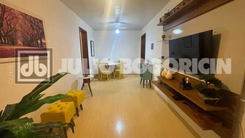 WhatsApp Image 2025-11-17 at 1 - 1