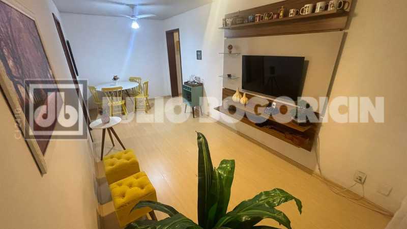 WhatsApp Image 2025-11-17 at 1 - 3