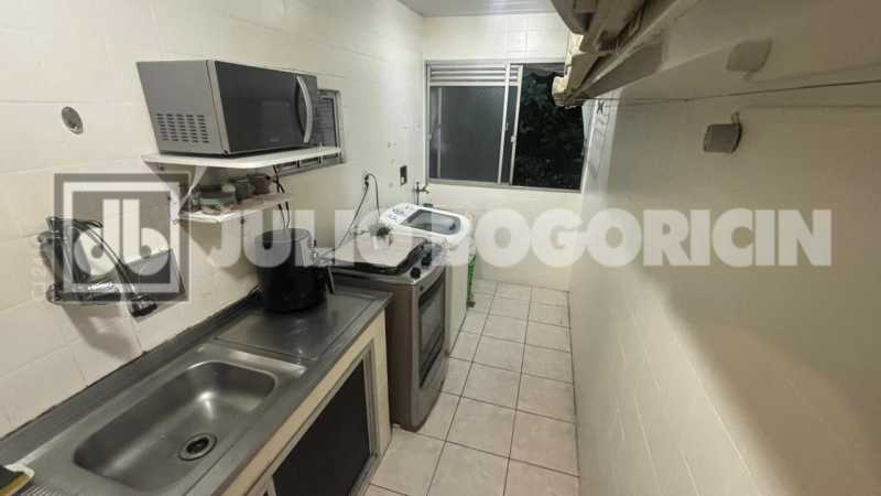 WhatsApp Image 2025-11-17 at 1 - 6