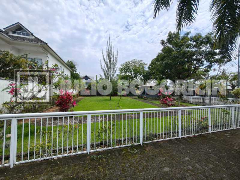 1dadab9d-31e5-44f0-8c5d-c2e8f3 - 7