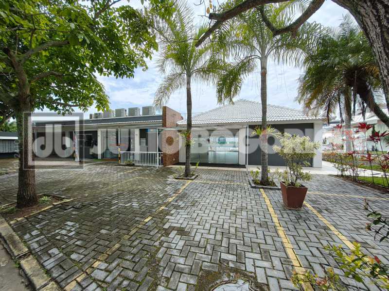 39525167-8e2d-45e8-aefc-dc6b45 - 13