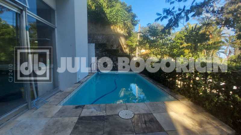 WhatsApp Image 2025-11-19 at 1 - 1