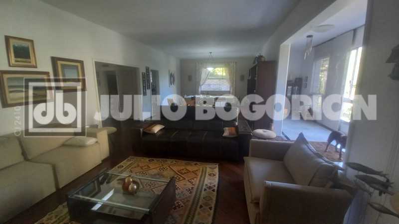 WhatsApp Image 2025-11-19 at 1 - 5