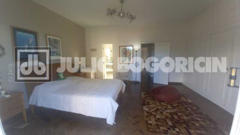 WhatsApp Image 2025-11-19 at 1 - 9