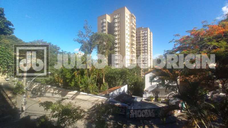 WhatsApp Image 2025-11-19 at 1 - 4