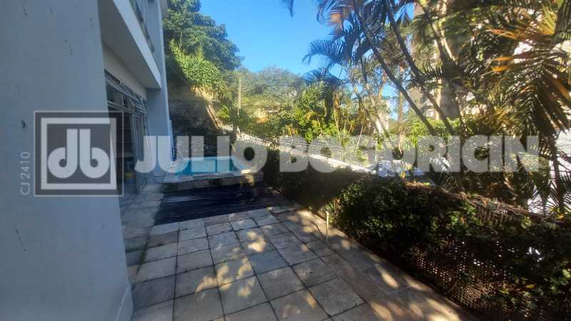 WhatsApp Image 2025-11-19 at 1 - 24