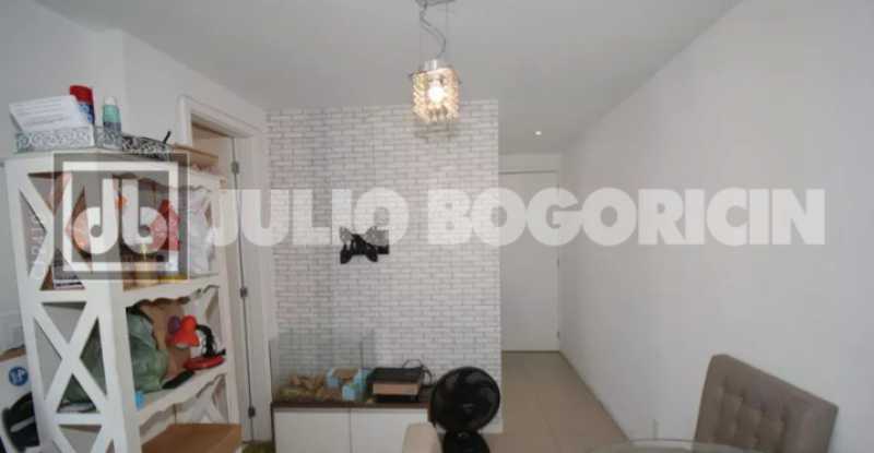 5e1ff188-a782-4a3d-be00-a84b35 - 5