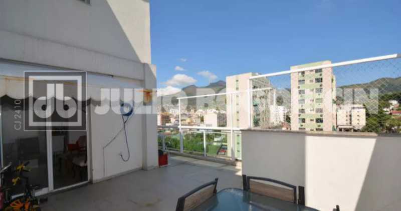 a12de8b7-81d2-45d9-8a7d-087873 - 8