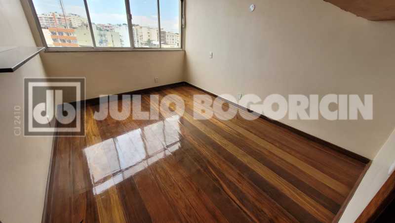 de8c3fca-29cc-4134-afc6-c5cf68 - 34